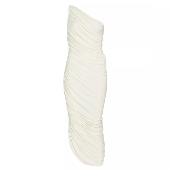 Norma Kamali Diana Gown in White - Picture 1 of 5